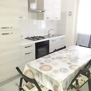 Casa Vacanze Ginevra , Fondachello (Mascali) Italia