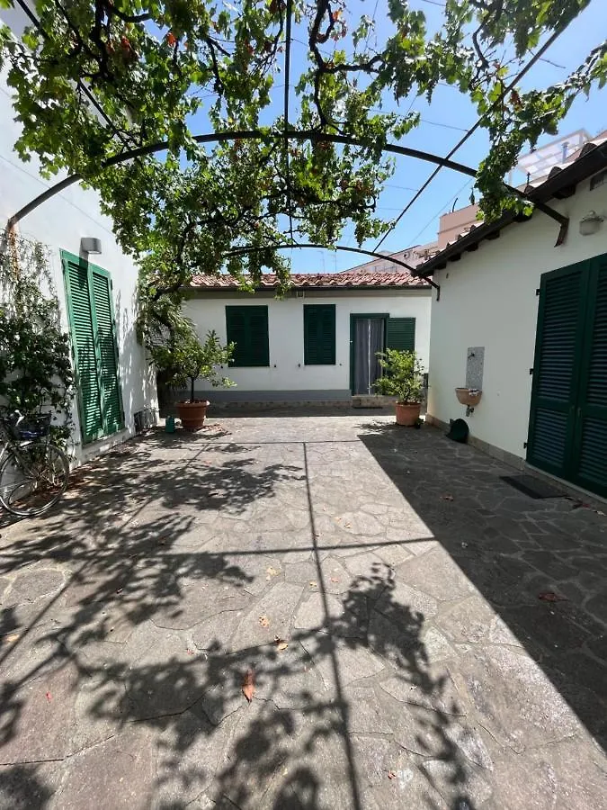 Eremomarino Apartment Livorno